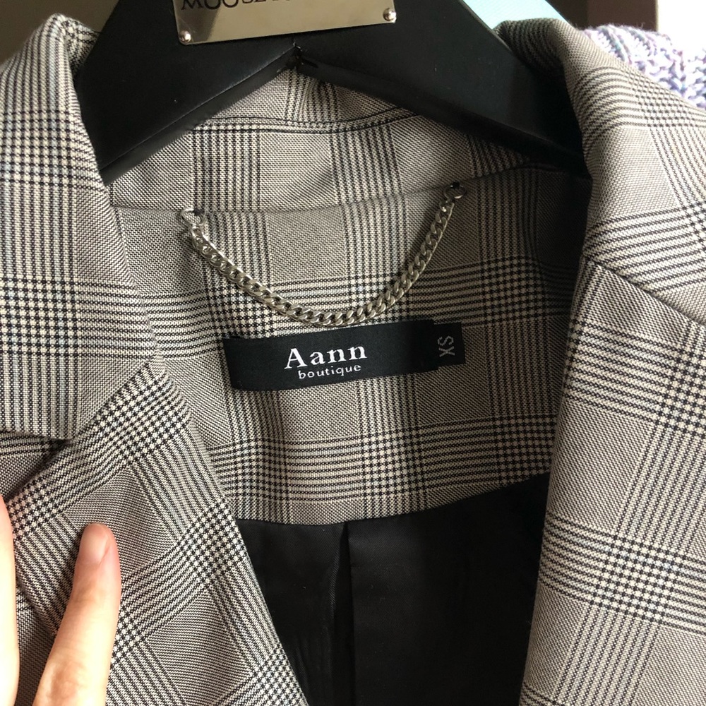 checkered blazer - Picture 6 of 6